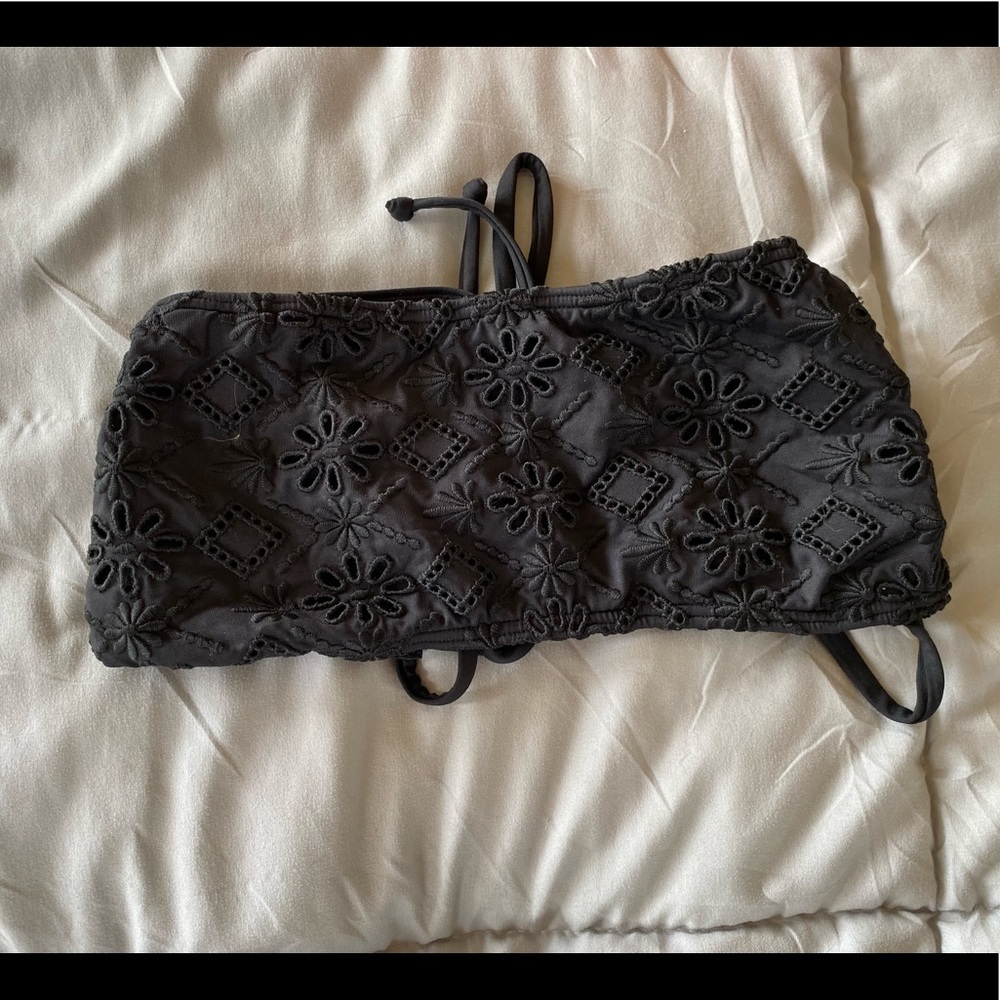 Black Strapless Swim Top
